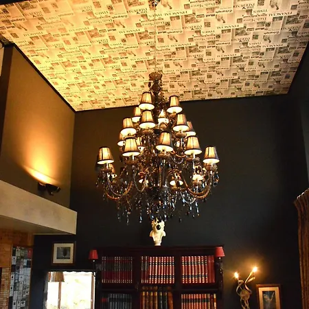 Family Fun Near Center Redu