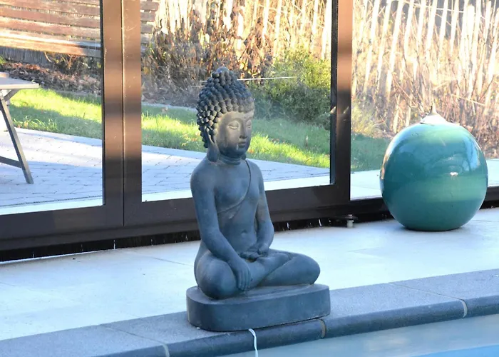 Holiday home Family Fun Near Center Redu