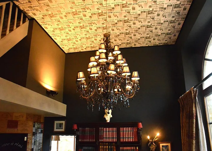 Family Fun Near Center Redu